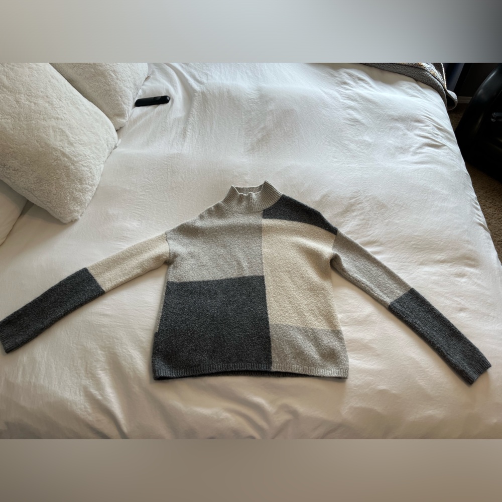 Cynthia Rowley turtle neck sweater